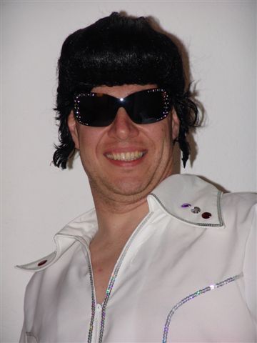 elvis3.jpg