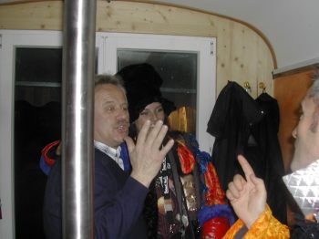 mulaffen060205.jpg